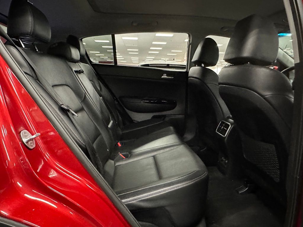 2022 Kia Sportage EX - Photo 29
