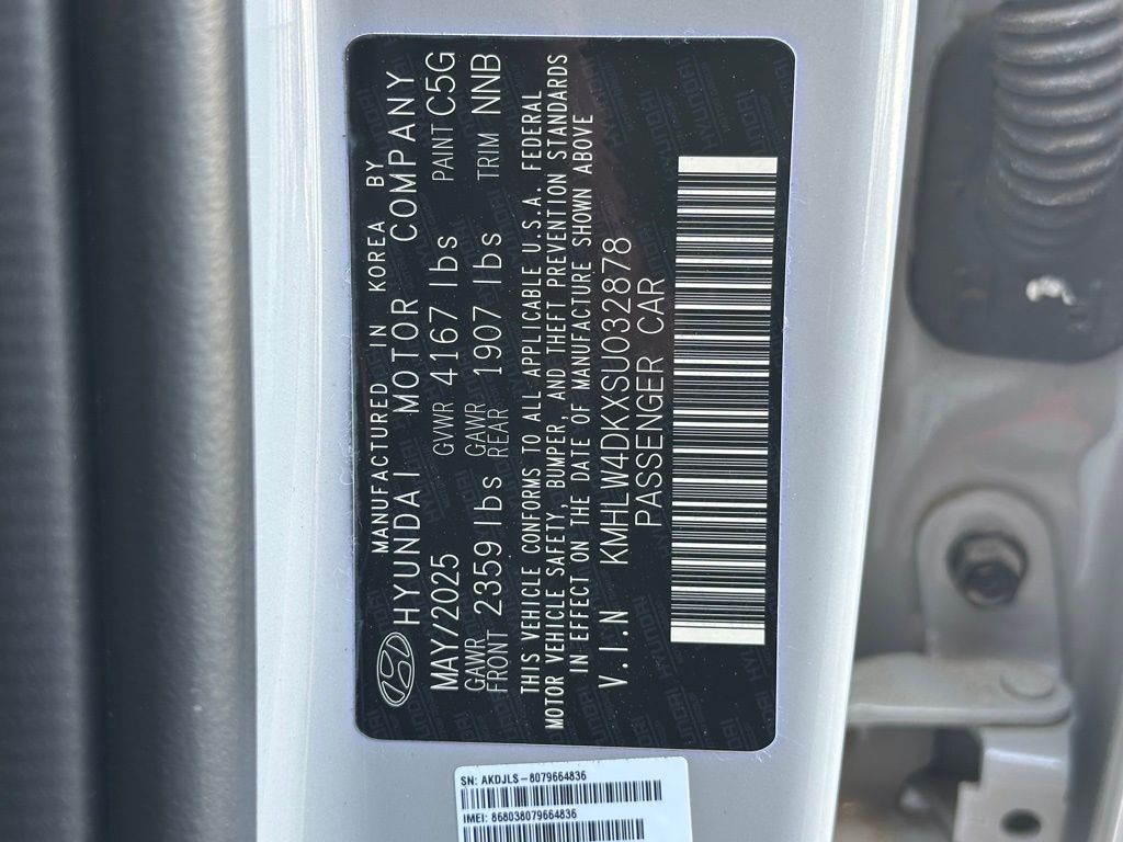 2025 Hyundai Elantra N - Photo 31