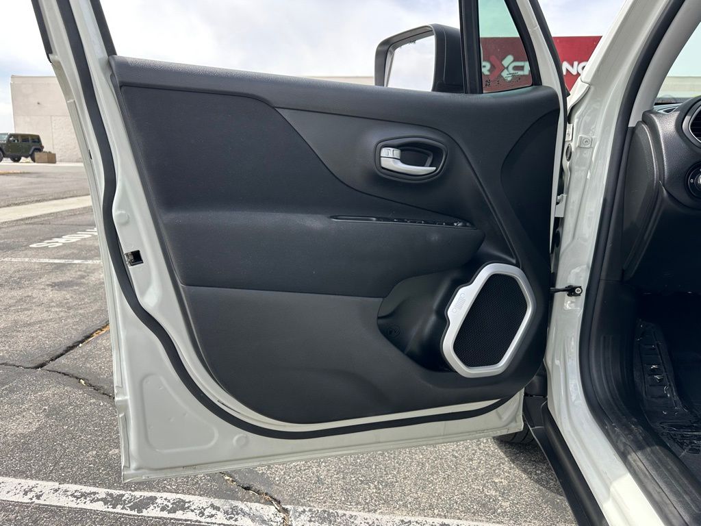 2020 Jeep Renegade Sport - Photo 13