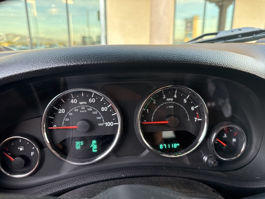 2017 Jeep Wrangler Unlimited Sport S photo 2