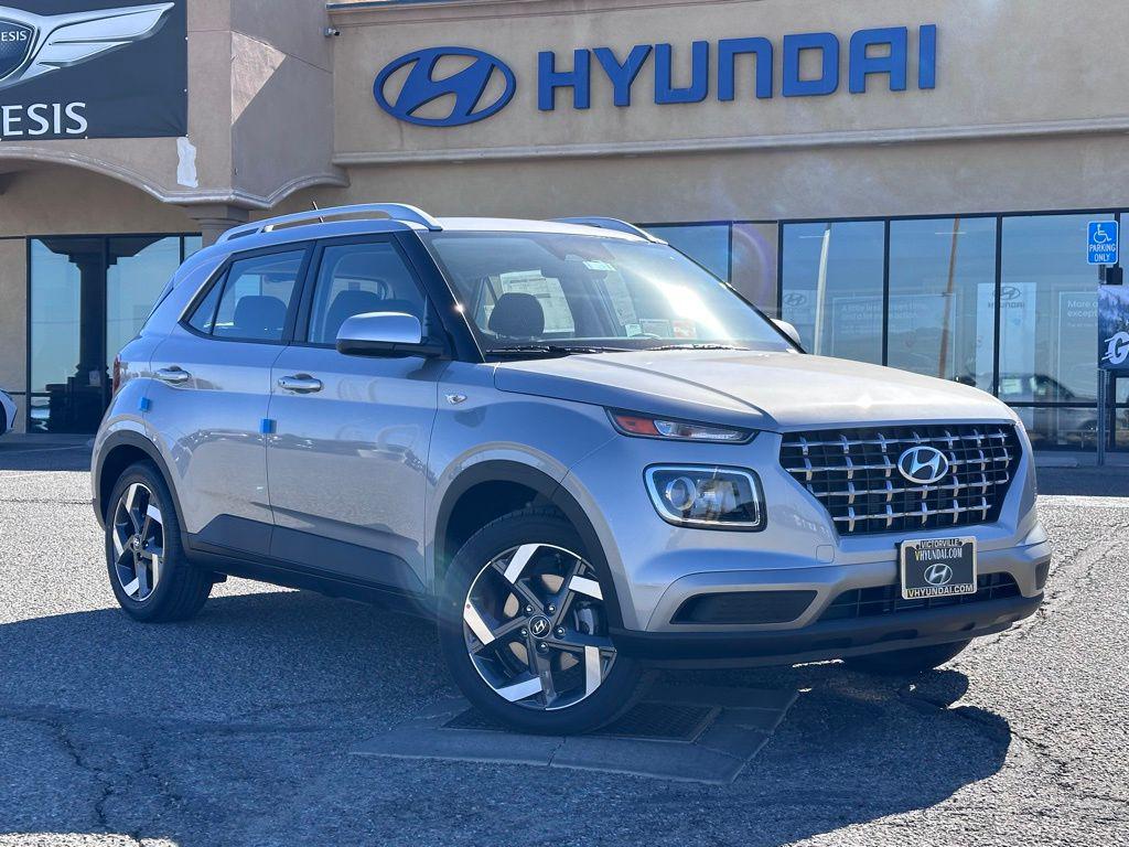 2026 Hyundai Venue SEL w/ 2-Tone Roof IVT's photo
