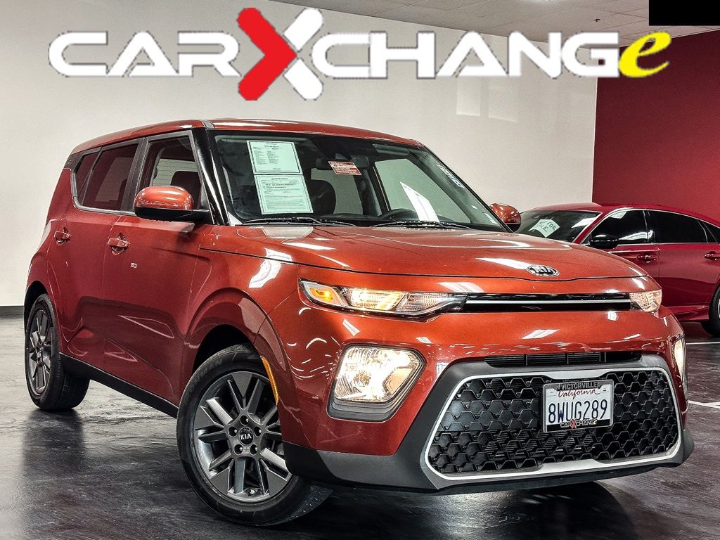 2021 Kia Soul 2.0L S IVT's photo