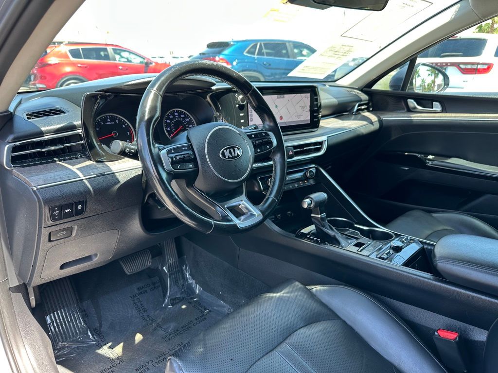 2021 Kia K5 EX - Photo 14