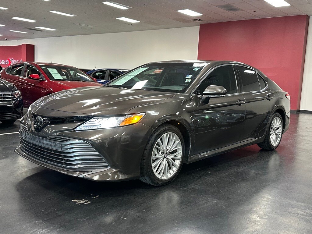 Used 2018 Toyota Camry XLE Sedan