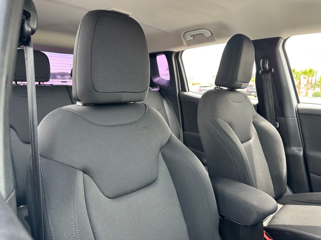 2020 Jeep Renegade Sport - Photo 29