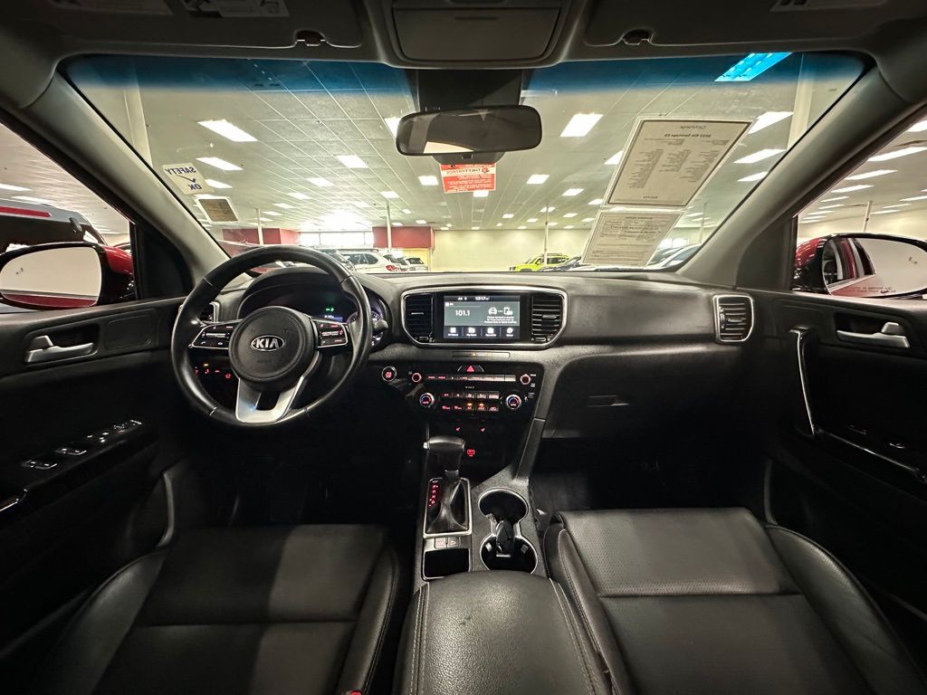 2022 Kia Sportage EX - Photo 25