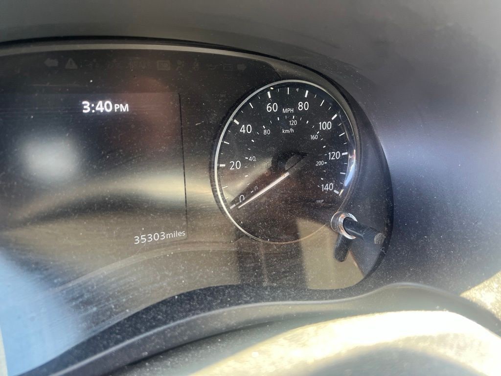 Used 2023 Nissan Kicks SR SUV