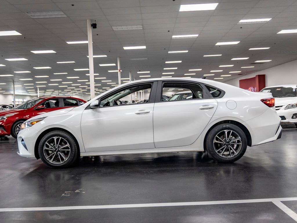 Used 2024 Kia Forte LXS Sedan