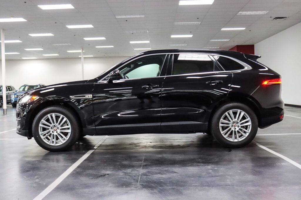 Used 2018 Jaguar F-PACE 35t Prestige SUV