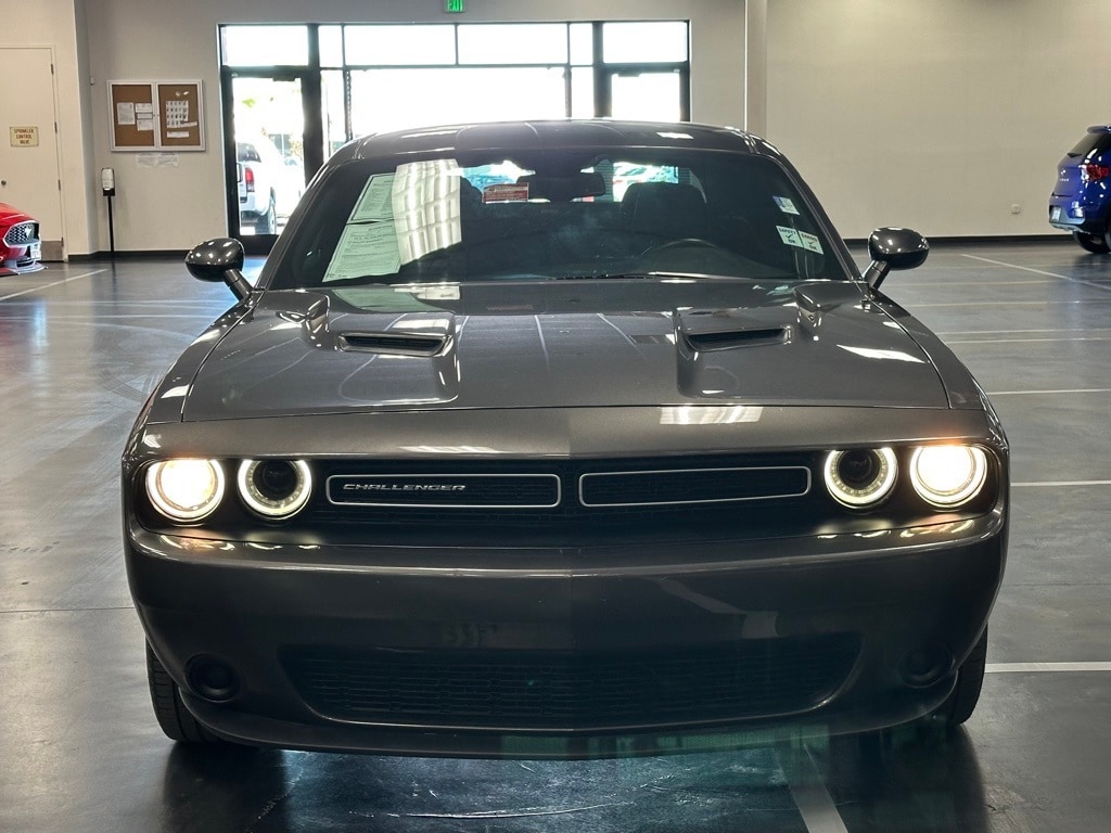 Used 2020 Dodge Challenger SXT Coupe