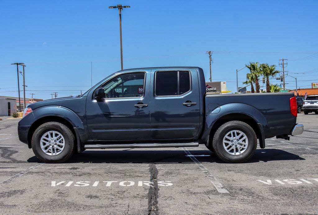 Used 2018 Nissan Frontier SV Truck Crew Cab