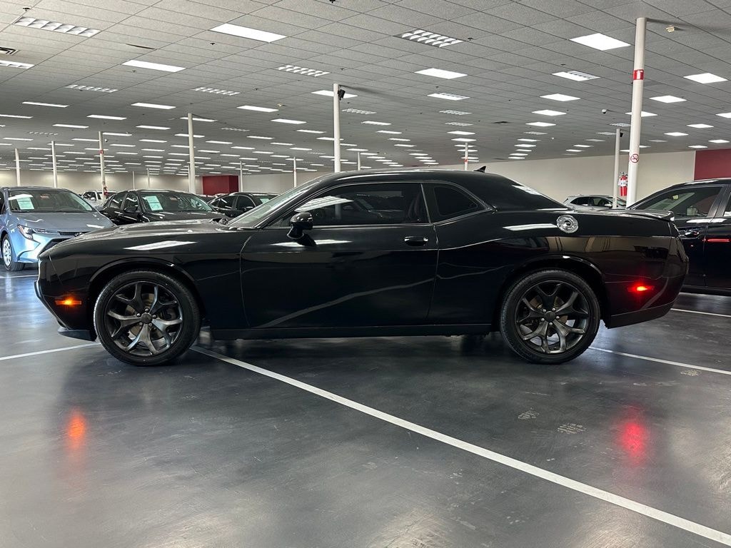 Used 2018 Dodge Challenger SXT Coupe