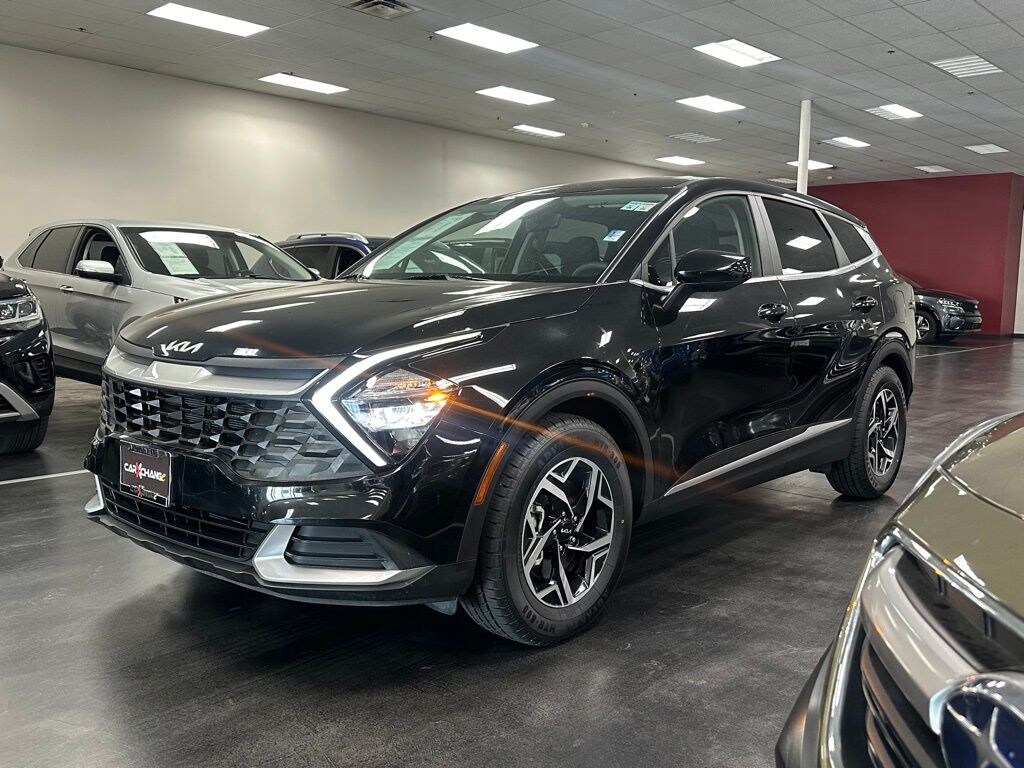 Used 2023 Kia Sportage LX SUV