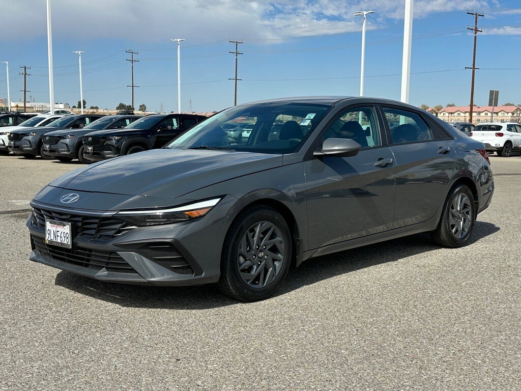 Used 2024 Hyundai Elantra Hybrid Blue Sedan
