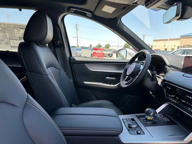 2025 Mazda CX-90 Premium Plus Package - Photo 30