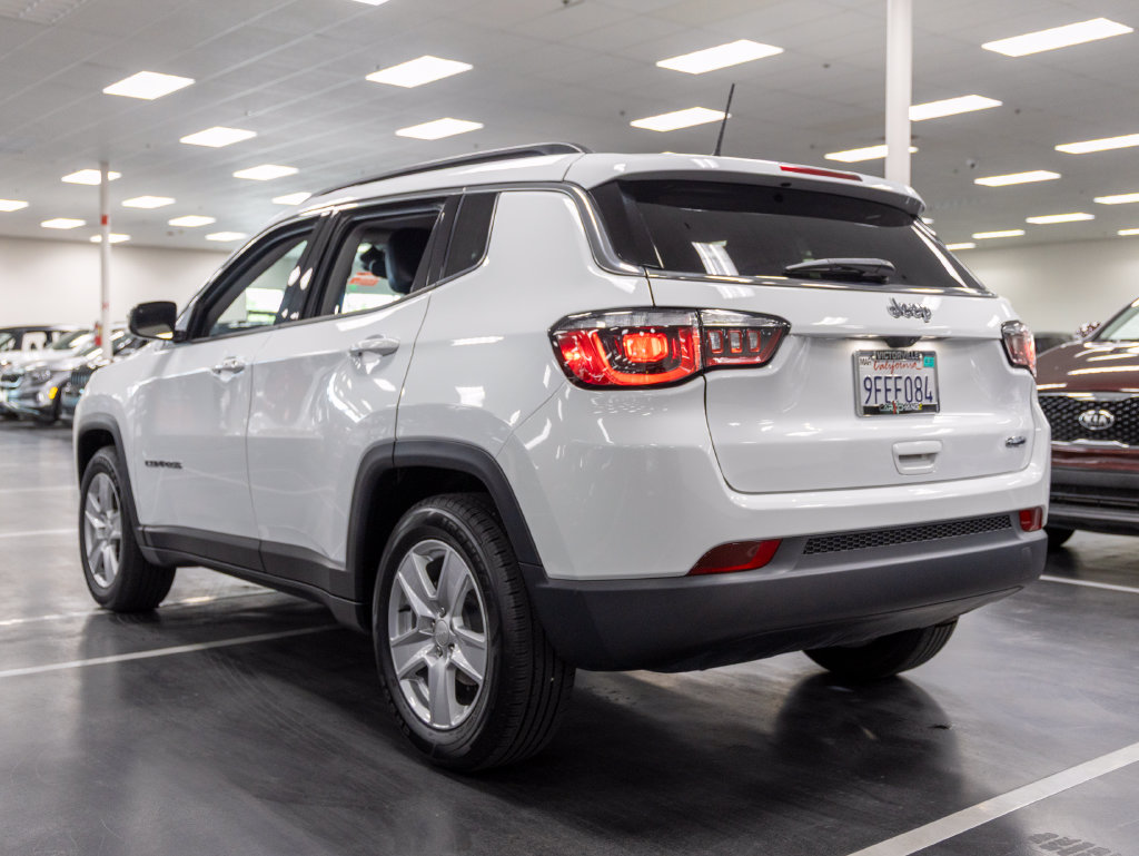 Used 2022 Jeep Compass Latitude SUV