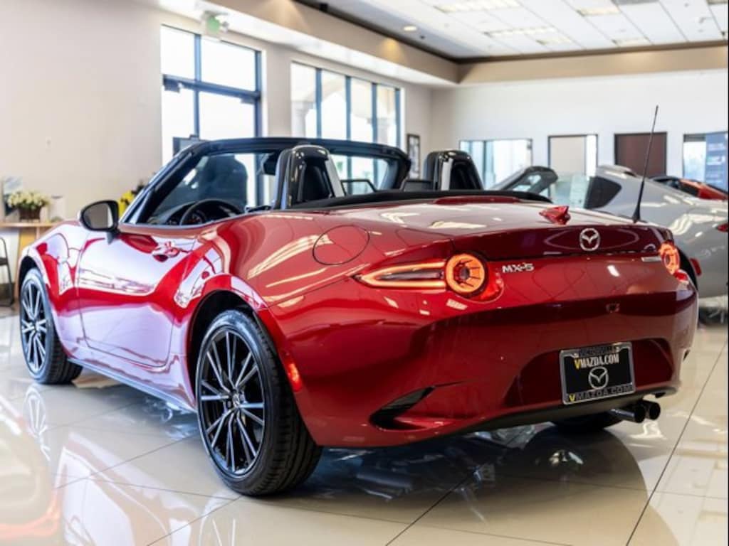 New 2026 Mazda MX-5 MIATA Grand Touring CONVERTIBLE