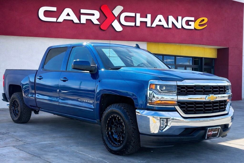 Used 2018 Chevrolet Silverado 1500 LT w/1LT Truck Crew Cab