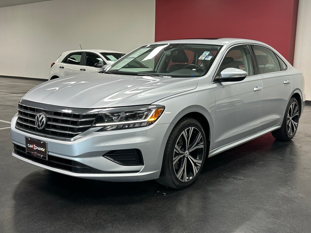 2021 Volkswagen Passat 2.0T SE photo 2