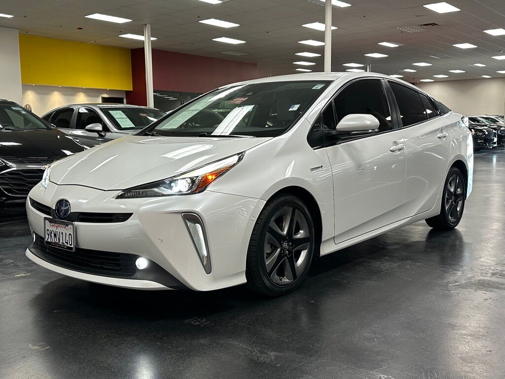 Used 2022 Toyota Prius XLE Hatchback