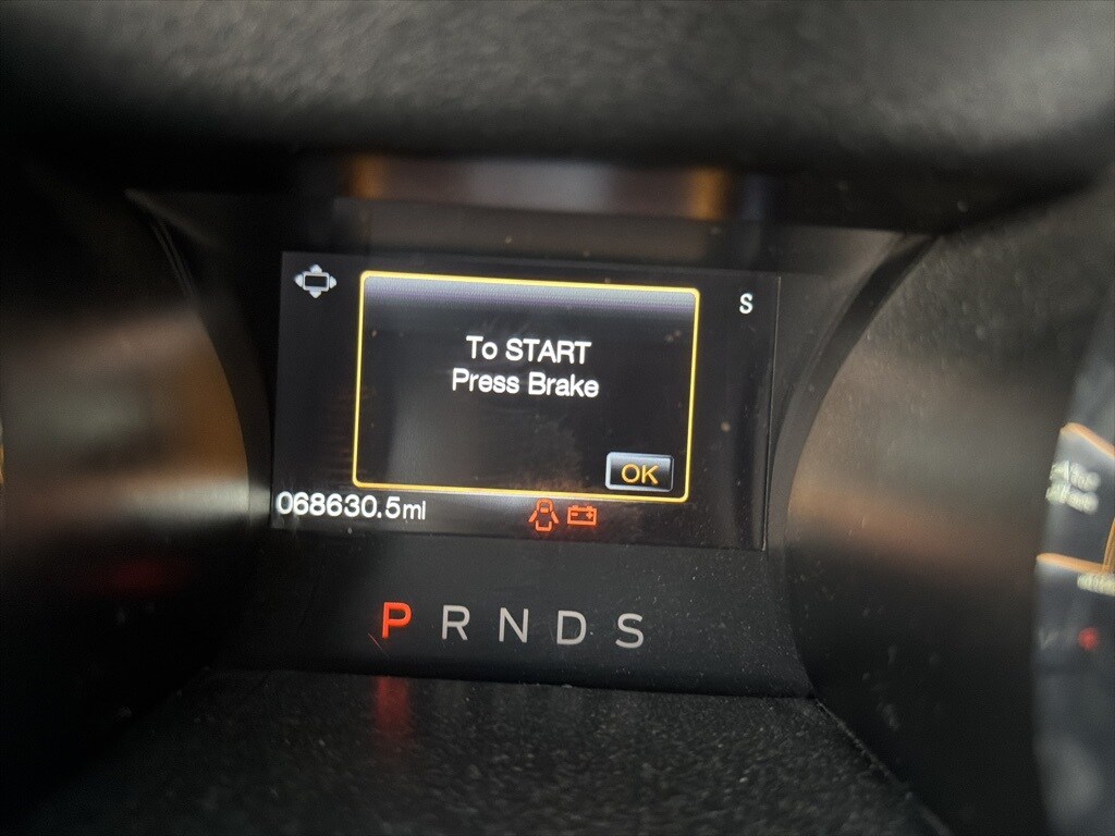 2017 Ford Mustang EcoBoost photo 3