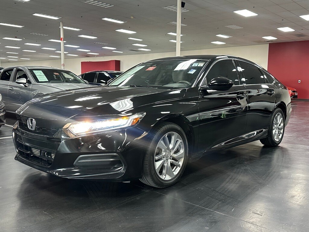 Used 2018 Honda Accord LX Sedan