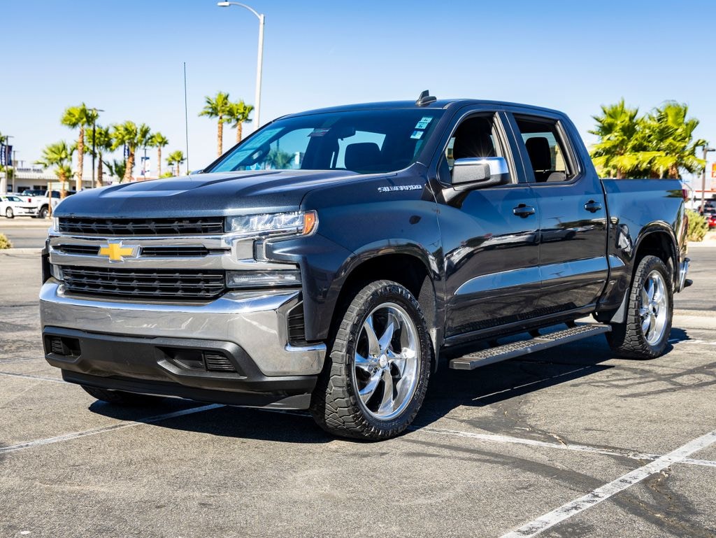Used 2021 Chevrolet Silverado 1500 LT w/1LT Truck Crew Cab