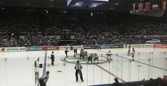 Victory Automotive Group proudly sponsors Midwest Selects Hockey