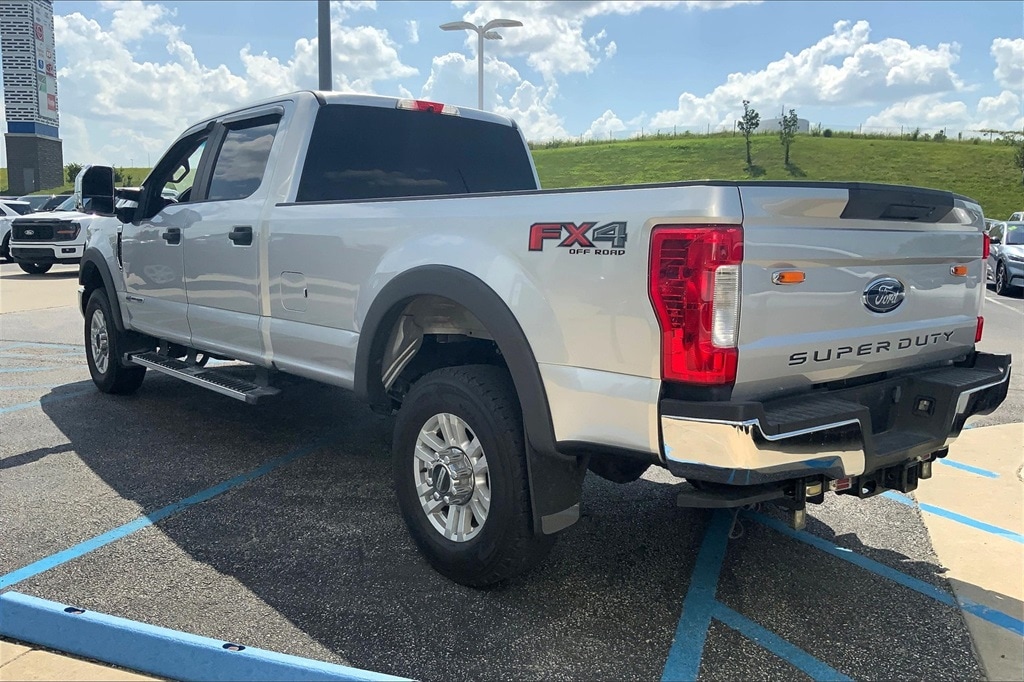 Used 2019 Ford F-350 Super Duty XL with VIN 1FT8W3BT2KEE04966 for sale in Kansas City
