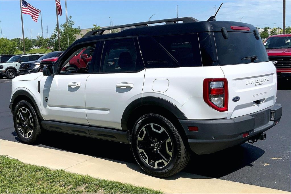 Used 2022 Ford Bronco Sport Outer Banks with VIN 3FMCR9C61NRD55270 for sale in Kansas City