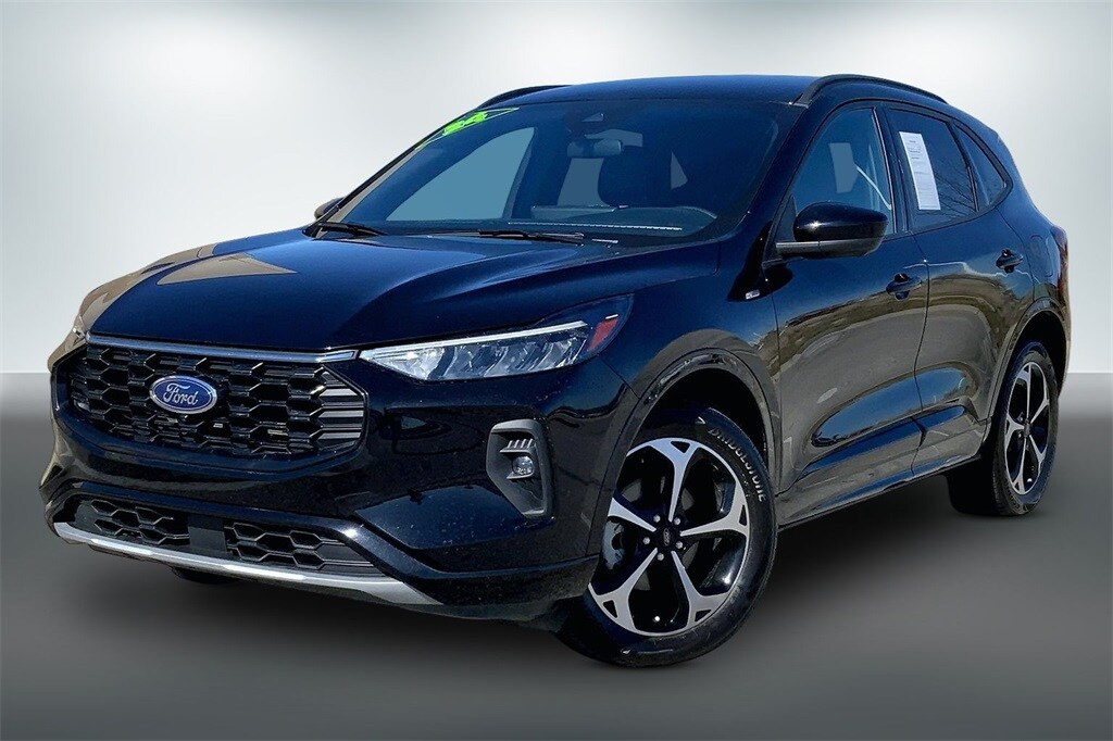 Used 2024 Ford Escape ST-Line Select with VIN 1FMCU9NA1RUA62306 for sale in Kansas City