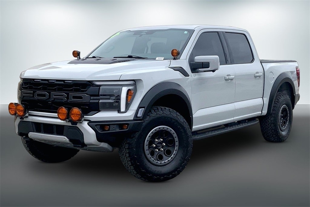 Used 2024 Ford F-150 Raptor with VIN 1FTFW1RG7RFA70989 for sale in Kansas City