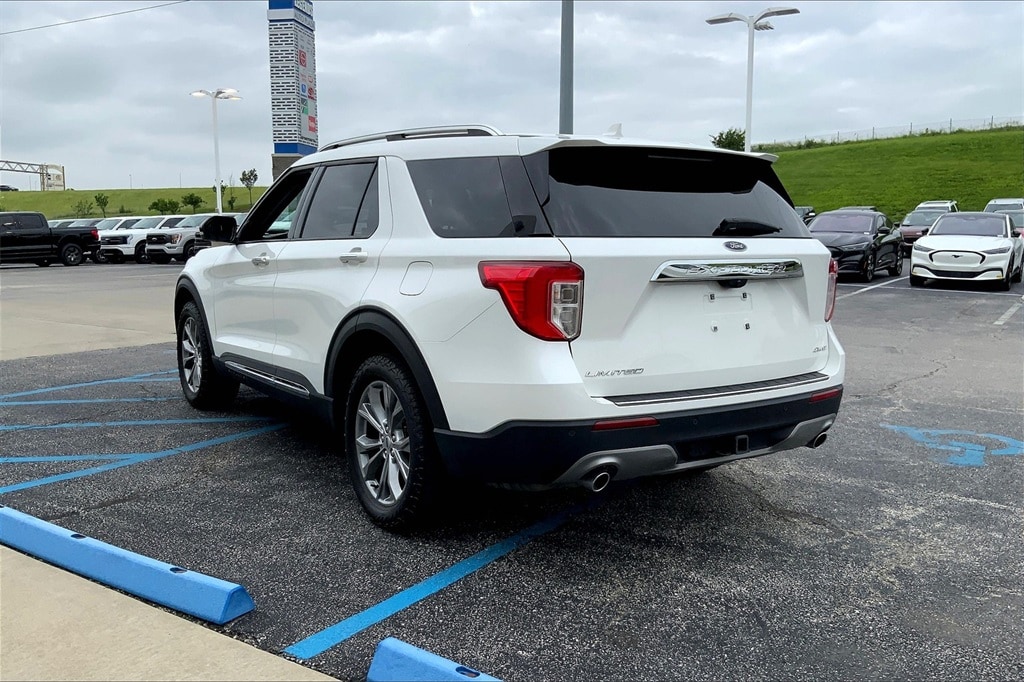 Used 2023 Ford Explorer Limited with VIN 1FMSK8FH3PGA06404 for sale in Kansas City
