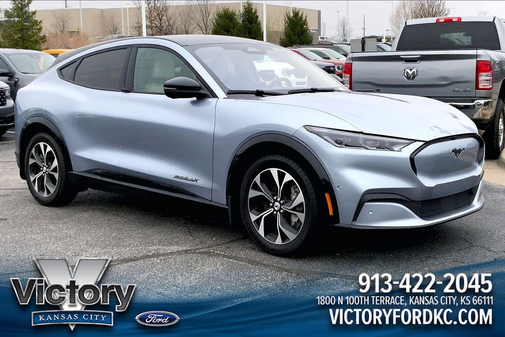 2022 Ford Mustang Mach-E Premium AWD