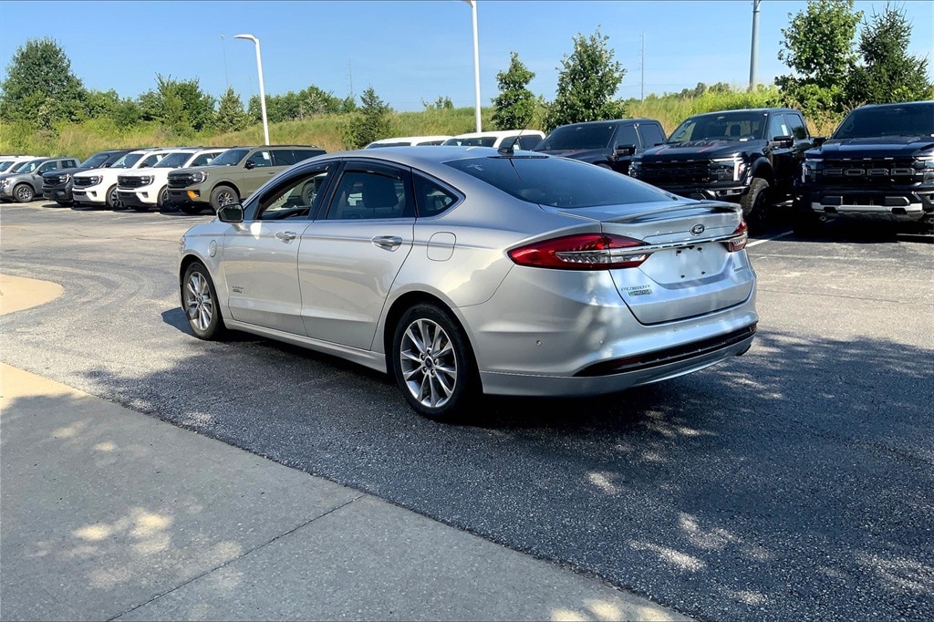 Used 2017 Ford Fusion Energi Platinum with VIN 3FA6P0SU9HR276992 for sale in Kansas City