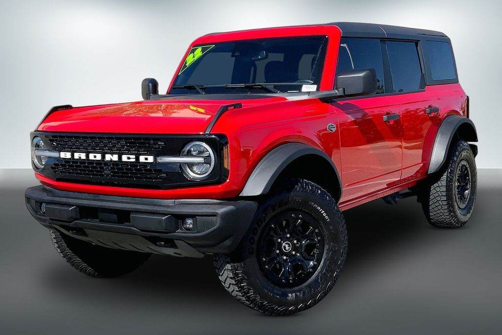 Used 2022 Ford Bronco 4-Door Wildtrak with VIN 1FMEE5DP1NLA77876 for sale in Kansas City