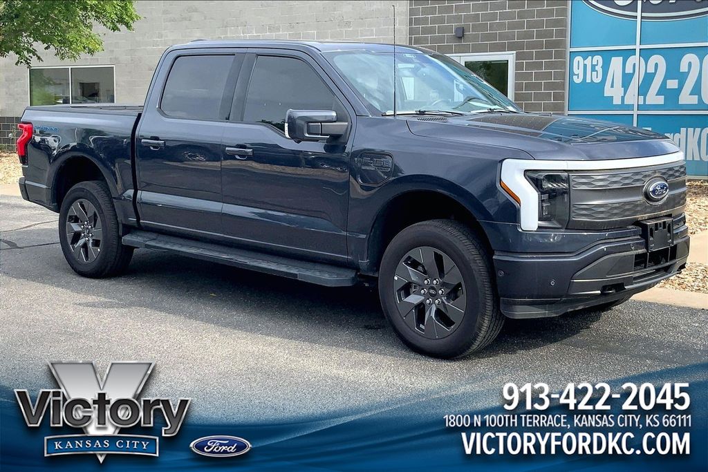 2022 Ford F-150 Lariat 4x4 SuperCrew 5-1/2 Box's photo