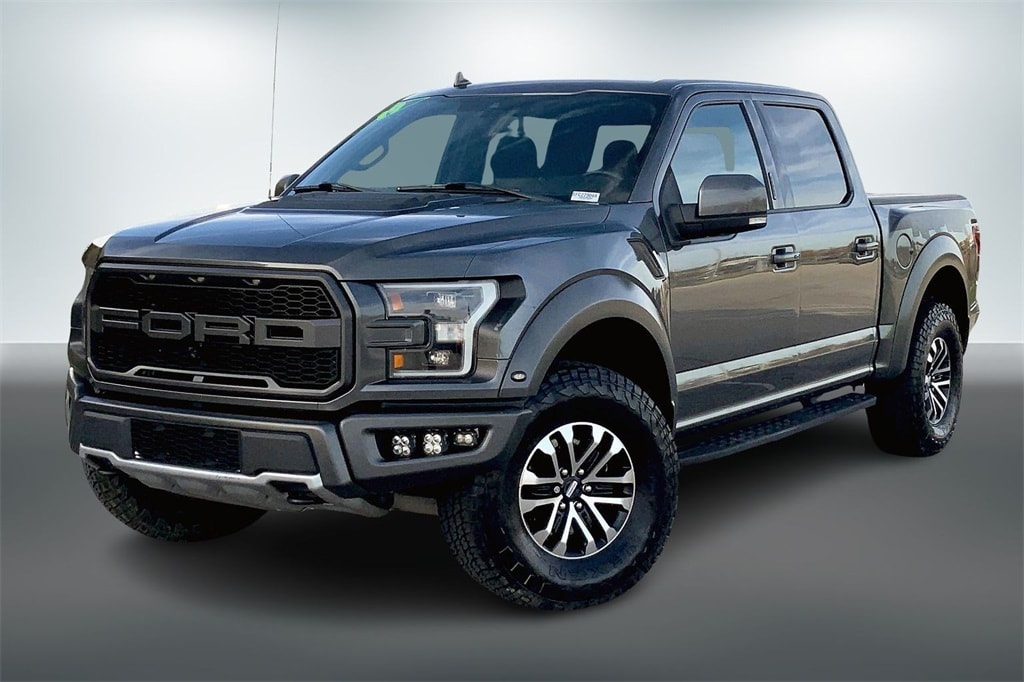 Used 2019 Ford F-150 Raptor with VIN 1FTFW1RG4KFC86000 for sale in Kansas City