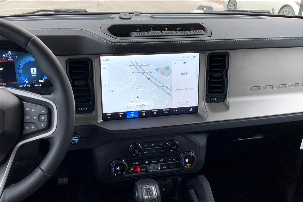 2025 Ford Bronco 4-Door Outer Banks - Photo 7