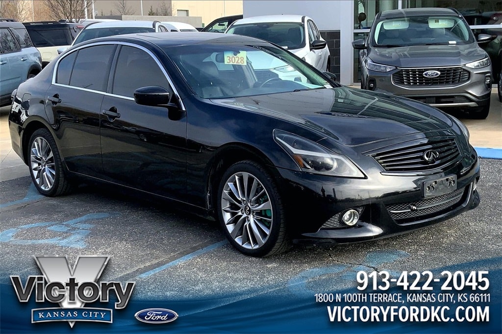 Used 2013 INFINITI G37 X Sedan