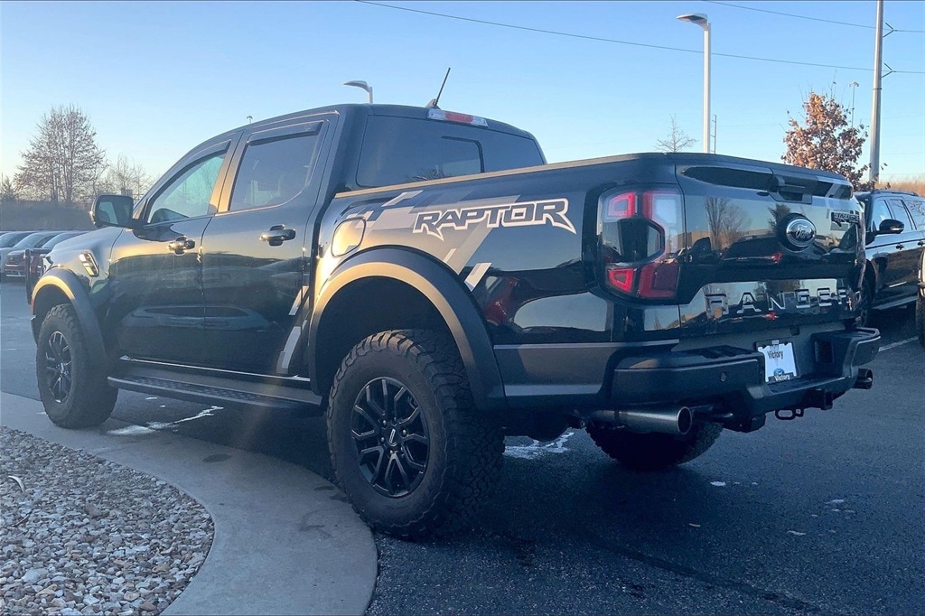 Used 2025 Ford Ranger Raptor with VIN 1FTER4LR2SLE20597 for sale in Kansas City