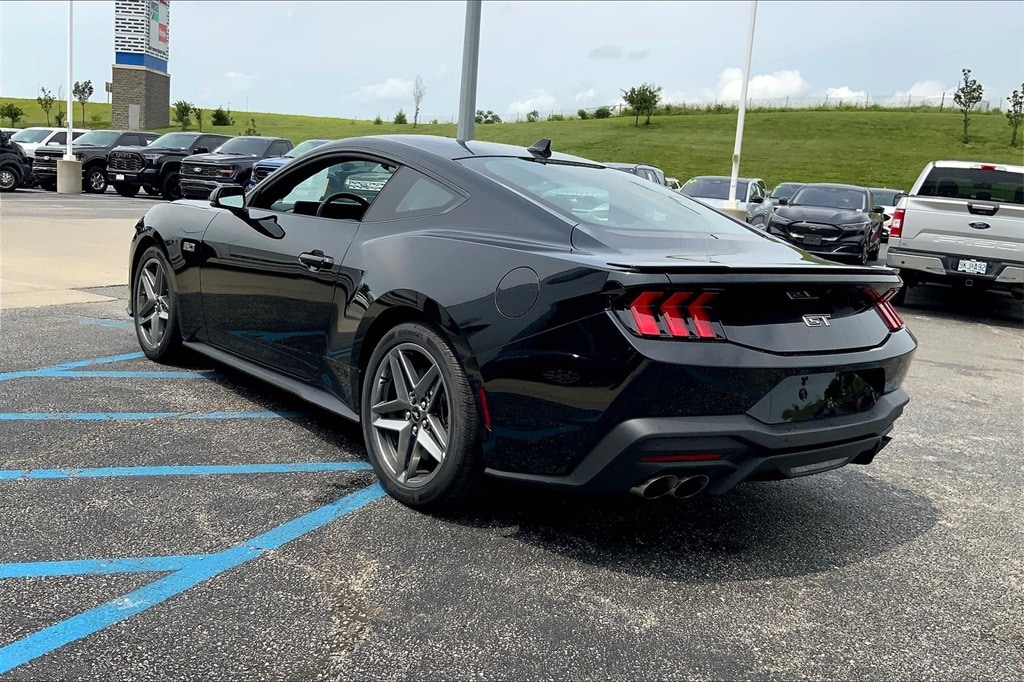 Used 2024 Ford Mustang GT Premium with VIN 1FA6P8CF4R5431077 for sale in Kansas City
