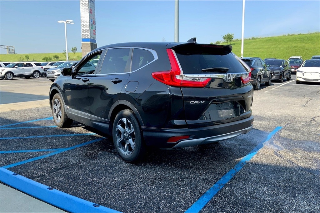 Used 2019 Honda CR-V EX with VIN 5J6RW2H56KL029676 for sale in Kansas City