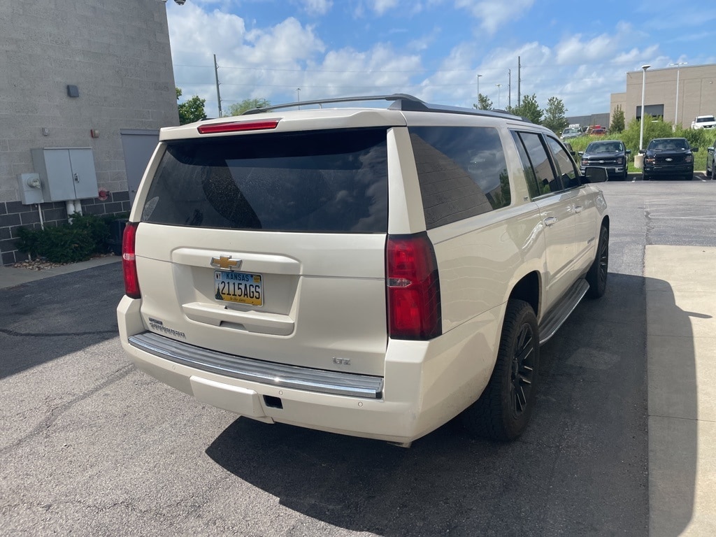 Used 2015 Chevrolet Suburban LTZ with VIN 1GNSKKKC2FR160222 for sale in Kansas City
