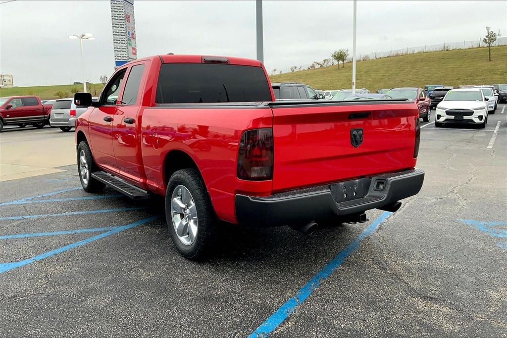 Used 2019 RAM Ram 1500 Classic Tradesman with VIN 1C6RR7FGXKS608309 for sale in Kansas City