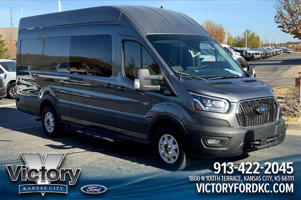 2024 Ford Transit Van Base's photo