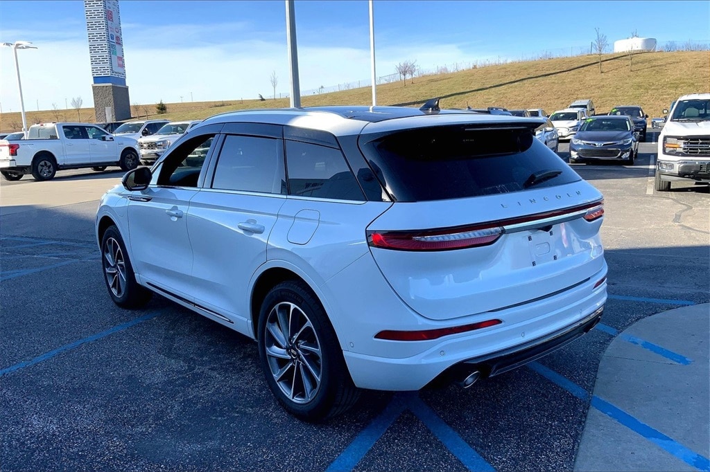Used 2023 Lincoln Corsair Grand Touring with VIN 5LMTJ5DZ7PUL11288 for sale in Kansas City