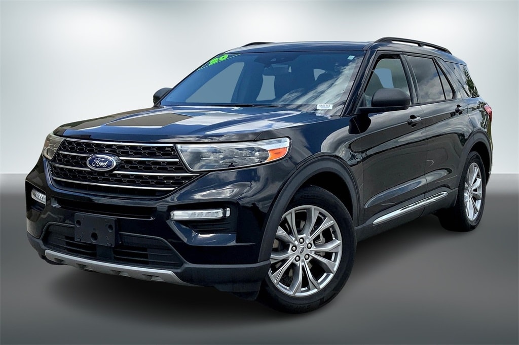 Used 2020 Ford Explorer XLT with VIN 1FMSK7DH2LGA54113 for sale in Kansas City
