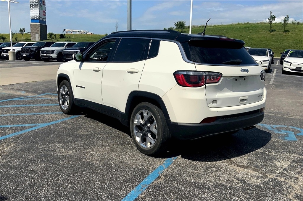 Used 2020 Jeep Compass Limited with VIN 3C4NJCCB8LT114630 for sale in Kansas City
