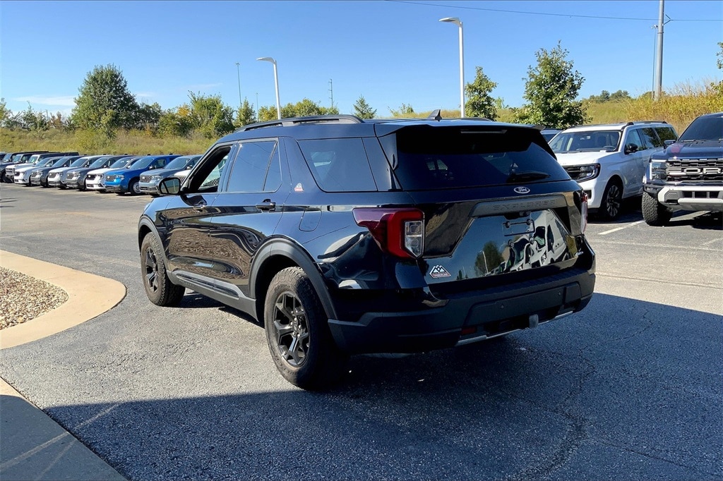 Used 2024 Ford Explorer TIMBERLINE with VIN 1FMSK8JH9RGA90996 for sale in Kansas City